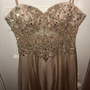 Beige elegant dress size small